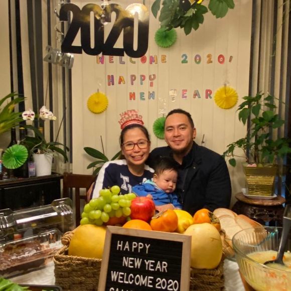 Meet your Posher, Khaye - Picture 1 of 1